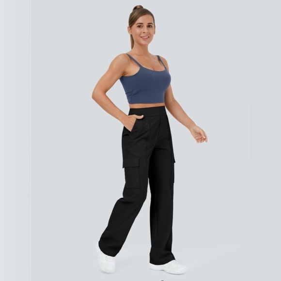 Halara High Waisted Pockets Wide Leg Casual Cargo Pants size large in black nwt. - Picture 1 of 11
